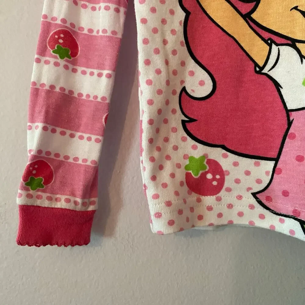 Strawberry Shortcake bring touch